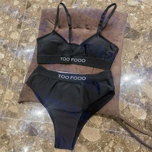 Costume da bagno da donna con logo della lettera del bikini con bretelle nere Costume da bagno da donna classico con scollo a V e reggiseno a vita alta