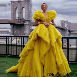 YENİ! Sarı tül balo elbiseleri ekstra kabarık fırfırlar v boyun fotoğraf çekimi kadınlar elbise uzun vestidos de fiesta resmi gece önlükleri