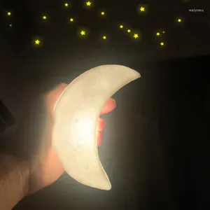 Nocne światła LED Cartoon Small Light Moon Bend Kreatywna sypialnia lampa nocna