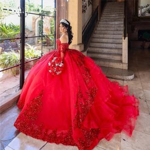 Messico Red Sweetheart Ball Gown Quinceanera Dress Paillettes Festa di compleanno Abiti con maniche Sweet 16 Robe De Bal