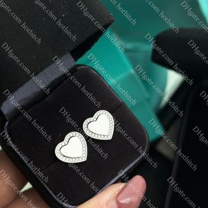 Orecchini in argento sterling 925 Love Diamond Piccoli orecchini a bottone Designer Women Lettera Ear Studs Gioielli di alta qualità Regali con scatola