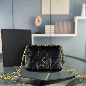 2023 Medium Chain Bag Carre Rive Gauche Quilted Overstitching Shoulder Bags Leather Magnetic Closure Crossbody Handbags Luxury Designer Purse