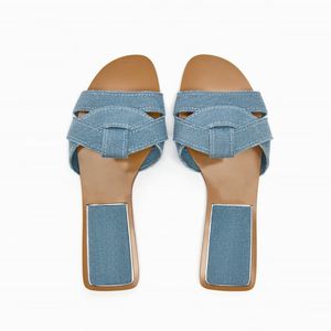 Slider de jeans plano azul de tráfego para mulheres chinelos de praia de dedo do dedo de ponta do dedo da praia sandálias de apartamento ao ar livre 230419