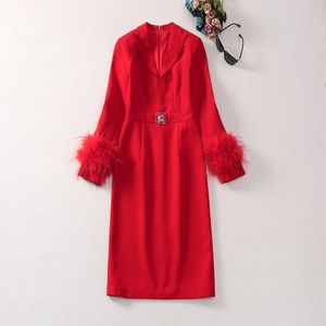 Red Dress Flip Collar Suit Collar Pin Bead Fur Craft Dress Feather Zipper Decorative Buckle
