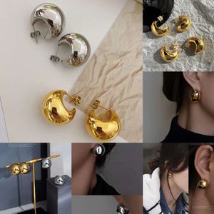 Stud Fashion Metal Glossy Semi-Circle Brass Stud Earrings Ladies Niche Gold Silver Earring 925 Smycken Tillbehör A001