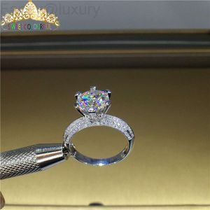 Designerörhängen 18K Gold Moissanite Diamond Ring D Färg VV med nationellt certifikat