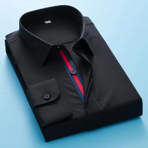 Camisas masculinas clássicas de abelha bordadas, ajuste padrão com botões, blusa casual, tops cobertos, camisas de manga comprida para negócios