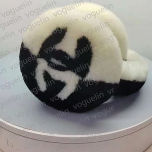 kanał Earmuffs marka zimowe mufki ucha żeńska feet earmuff senior miękki mody