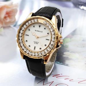 Principais relógios de pulso Luxo Mulheres Quartz Assista Diamond Rhinestone Case Side Moda Feminina Ladies Couro Vintage Watch para Drop