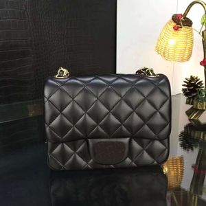 10A Top Tier Luxury Designer Shoulder Bag 17cm Mini Flap Bag Mirror Quality Women Real Leather Caviar Lambskin Quilted Classic Purse Gold Chain Strap