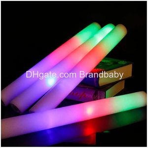 LED -lätta pinnar 12/15/30/60st GLOW BK Colorf RGB Foam Stick Cheer Tube Mörk för Xmas födelsedagsfest Drop Leverans Toys Gif Dhdzl