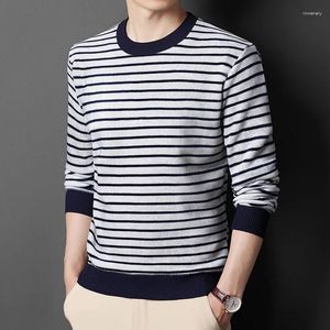 Men's T Shirts 2023 Winter Autumn Men Horizontal Stripe Tops Blue Navy Red White Fleece Lining Thermal T-shirts Male Comfy Clothes OOTD