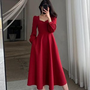 Casual Dresses Hepburn Style Black Dress Women's Long Sleeve Ladies V-ringning Party Retro Christmas Prom