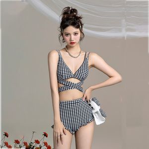 Costume da bagno da bagno femminile Donne sexy bikini Nuova ragazza coreana Girls imbottita da bagno imbottito push up slim monikini beach wead swimming estate 230420