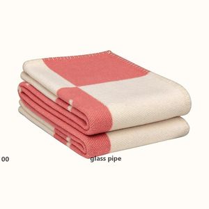 135x165 cm Nuova coperta scozzese da tiro all'uncinetto Sciarpa di lana morbida Scialle Caldo portatile Divano letto in pile Mantello lavorato a maglia Coperte rosa N JH