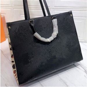 2024 NEW Women Designer Shoulder bags Totes Handbags Embossed Flower ONTHEGO GM MM leather Shopping Handbag Purse Female backpack