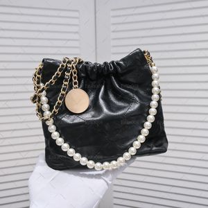 Luxurysハンドバッグ22デザイナーバッグ女性デザイナーPearly Handbag Calfskinカジュアルトート付きゴールドシルバーチェーンショッピングビーチまたは毎日の使用