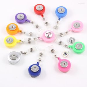 Pendanthalsband 10 färger 18mm Snap Button ID Badge Holder Roller Clip Back Belt Extend Nylon Cord Retracting School Office