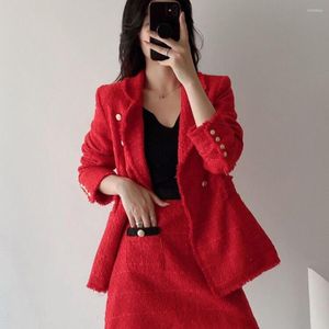 Sukienki robocze xikom 2023 Kobiety stały czerwony kolor kołnierza ściągacza długiego rękawu Krótka spódnica żeńska vintage dojeżdżająca wiatr
