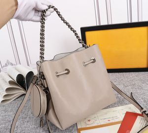 Designer Bolsa Bolsa Bella Bella Bolsas de ombro feminino Carta de flor de couro de alta qualidade Carta de flor mini Totes Ladies Fashion Travel Purse Wholesale