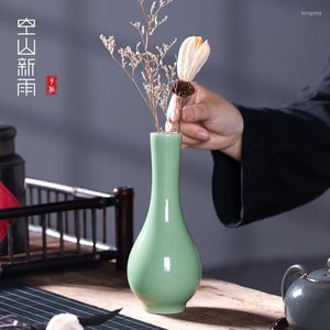Vaser Celadon Water Bottle Ceramic Vase Flower Chinese Home Decoration Ornament Handikraft Möbler Artiklar Dekor gåva