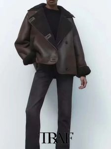 Женские куртки TRAF, модная повседневная кожаная рубашка для отдыха, пальто с поясом, куртка, топ, осень-зима, свитер с длинными рукавами 231120