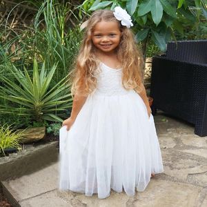 Girl Dresses Simple Flower Tulle Appliques V-neck Ball Gown Party Dress First Communion Dream Birthday Celebration Gift