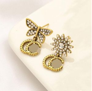 20 designer letter high-quality vintage classic butterfly and sunflower stud earrings women jewelry accessories high-quality wedding gifts