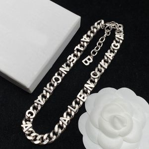 Fashion 18K Gold Plated Necklace Women Designer Necklaces Choker Pendant Pearl Wedding Jewelry Accessories