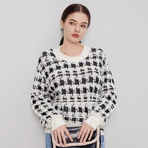 Camisetas tejidas para mujer, nuevo producto de invierno, jersey de cuello redondo de manga larga con agujeros de punto Jacquard a la moda para mujer