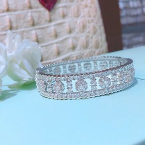 Handgjorda 925 Sterling Silver Bangle Diamond Party Engagement Armband Bangles For Women Bridal Wedding Accessaries