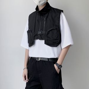 Mäns västar 2023 Punk Hip Hop Tactical Techwear Cargo Vest Croped Waistcoat Herr Street Casual Ytterkläder ärmlös jacka 230420