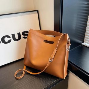 Evening Bags Women's Shoulder Bag Simple Large Capacity Leather Handbag Luxury Designer Crossbody Fashion Commuter Messenger