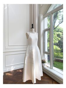 2023 Summer White Solid Color Beaded Dress Sleeveless Round Neck Rhinestone Midi Casual Dresses Y3A207430