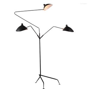Lampy podłogowe Nordic LED Lampa do salonu narożne światło projektant aluminium stojąca wysoka sypialnia