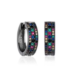 Pietra CZ multicoloreOrecchini a cerchio Huggie con micro intarsio di zirconi cubici colorati Squisito punk hip-hop Orecchino da uomo e da donna Anello orecchio nero Gioielli Bijoux Regali