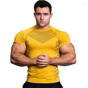 Herr t-skjortor män komprimering elastisk kraft t-shirt sportande mager tee skjorta sommar manliga gym som kör fitness sport t-shirts