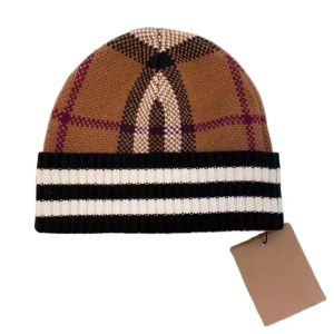 Designer Brand Sticke Hat Men's and Women's Designers Beanie Hat Autumn and Winter Outdoor Sport Warm Bonnet Multicolor Cotton Hats G23112210PE