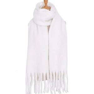 스카프 스카프 단색 두꺼운 스카프 유니즌 겨울 야외 따뜻한 목도 플러시 흰색 고급 브랜드 디자인 파울러드 en Mousseline 231121