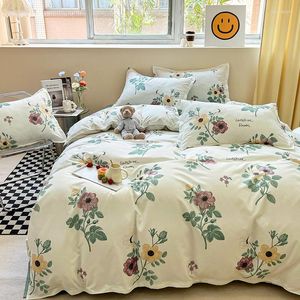 Set di biancheria da letto Set di fiori pastorali primaverili Biancheria da letto alla moda Federa Lenzuolo singolo matrimoniale Decorazioni per la casa Copripiumino semplice