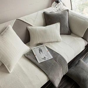 Coprisedie Cuscino per divano in peluche bianco crema nordico Fodera antiscivolo ispessita in tessuto invernale