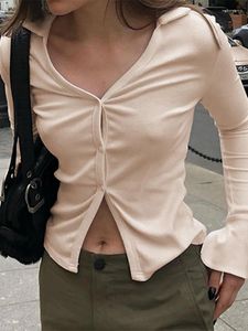 女性用TシャツのシーズンボタンアップスリムクロップTシャツ女性カジュアルソリッドハイストリートカーディガン秋の長袖ベーシックティーシャツ韓国