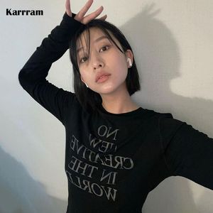 女性のTシャツKarrram Jennie同じトップス韓国のファッションレタープリントTシャツkpopデザイナー服グランジ作物y2kビンテージストリートウェアシック230421