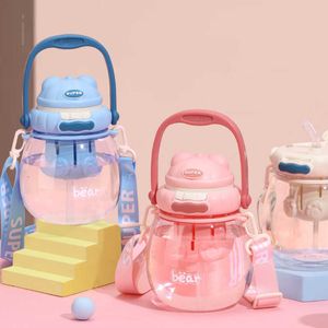 Muggar Dricker Bottle Plastic Children's Outdoor Portable Large Belly Cup with Elastic Cover Plastic Straw Water Bottle Z0420