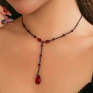 Collane con ciondolo Goccia di sangue di vampiro gotico Girocollo in stile vittoriano Collana lariat a Y Regali di compleanno di Halloween per donne mamme ragazze