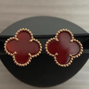 Designer Clover Studs Brinco Vintage Quatro Folhas Trevo Charme Brincos Voltar Madrepérola Aço Inoxidável Ouro Studs Ágata para Mulheres Casamento Jóias Presente G251