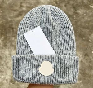 2023 Mode Beanie Herren Damen Gestrickte Schädel Sonnenlicht Kappe Designer Hüte Top Qualität Strickmütze windig Klassische Stickerei Abzeichen Outdoor Sport Wollmütze Frauen Casual