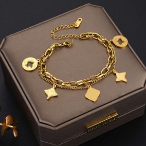 Luxury designer bracelet Four Leaf Clover Charm Bracelets Elegant Fashion 18K Gold Agate Shell chain Mother Women Girls Couple Holiday Birthday Party Gifts chains