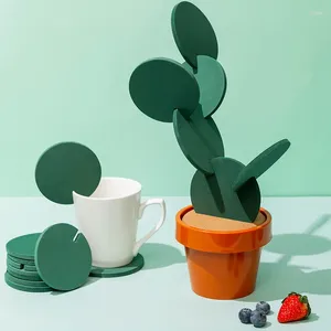 Tischsets Nordic Creative Flower Cactus Shaped Rutschfeste Untersetzer Wärmeisolierung Kaffeetasse Halter Geschirr Becher Pads Neuheit Geschenke