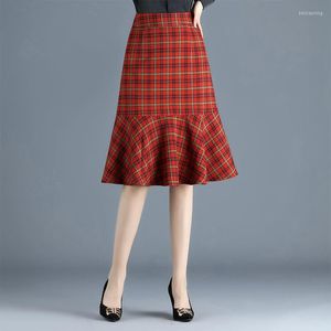 Skirts 2023 Summer Women Casual Hips-Wrapped Bodycon Slim Pencil Skirt Female Fashion Formal Office Lady Plaid Trumpet E30